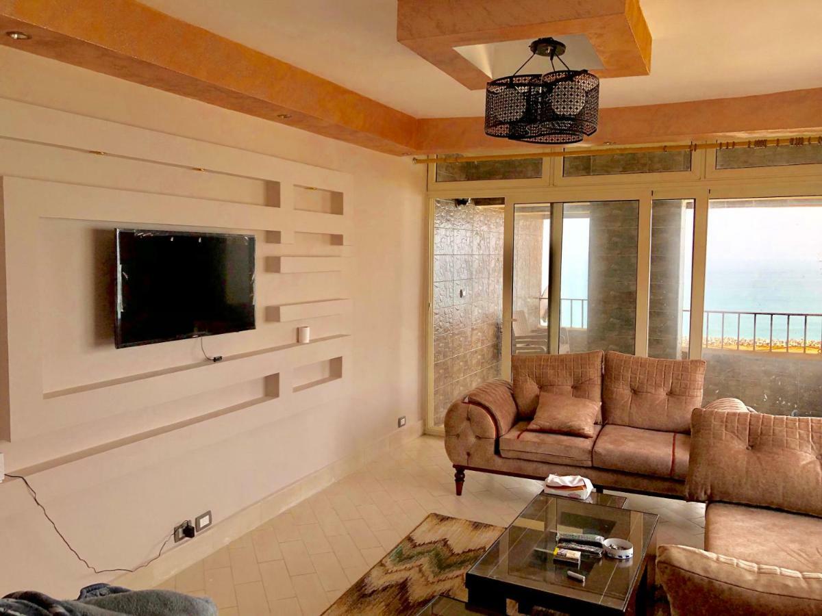 Toscanini Apartament اول صف مباشره 알렉산드리아 외부 사진